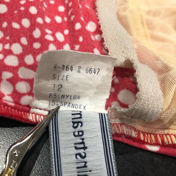 Vintage Mainstream Bow Front Red White Dot One Piece Swimsuit USA 80s 90s - Picture 12 of 13